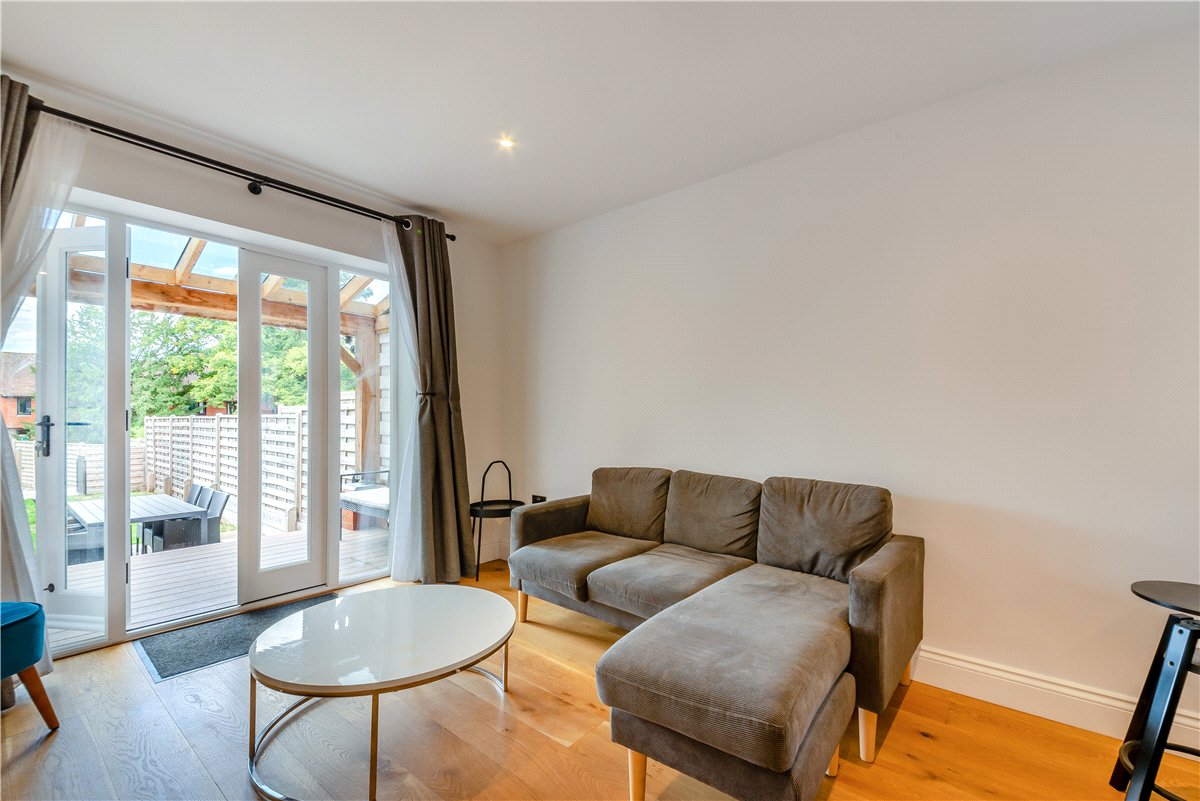 3 bedroom House, Chesil Street, Winchester, SO23 - Available, Image 8