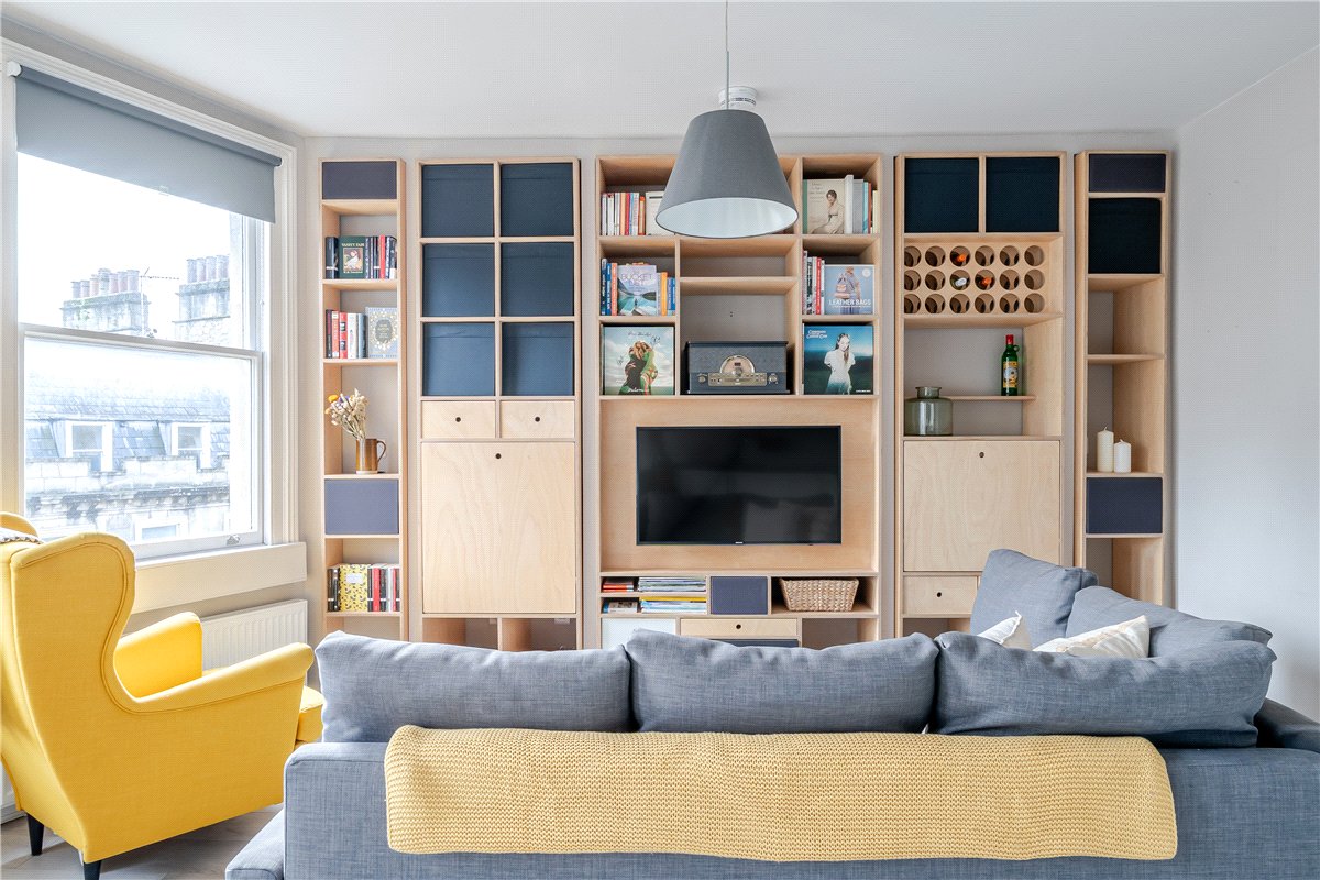 1 bedroom Flat, Hay Hill, Bath, BA1 - Available, Image 2