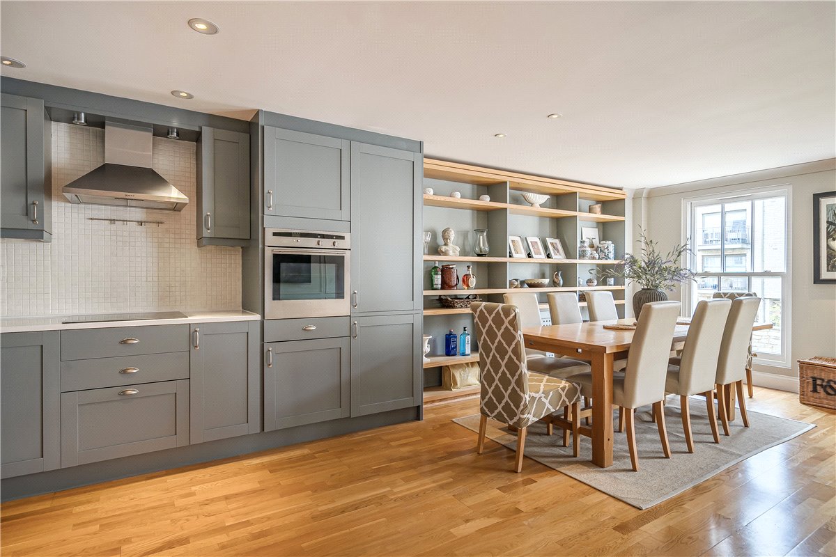 2 bedroom Flat, Victoria Bridge Road, Bath, BA1 - Sold, Image 4