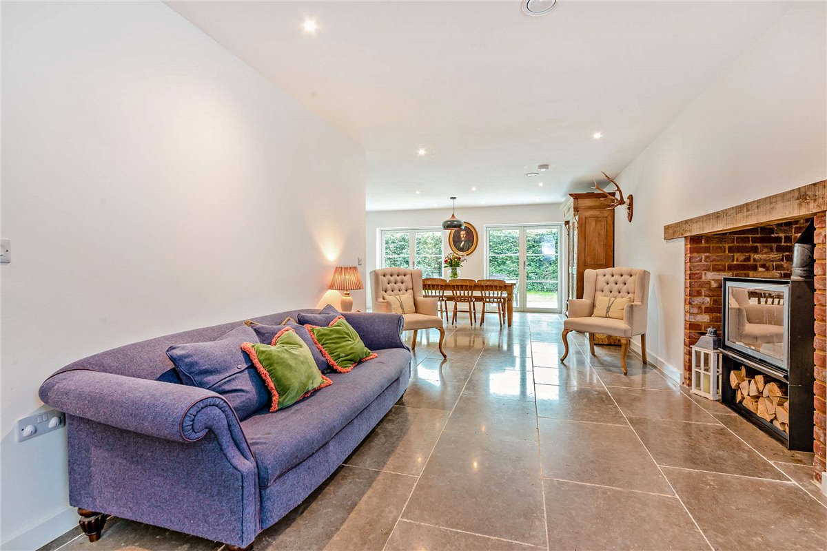 4 bedroom House, Highfield, Ashmansworth, RG20 - Available, Image 9