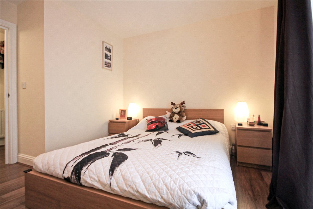 1 bedroom Flat, Alice Bell Close, Cambridge, CB4 - , Image 3