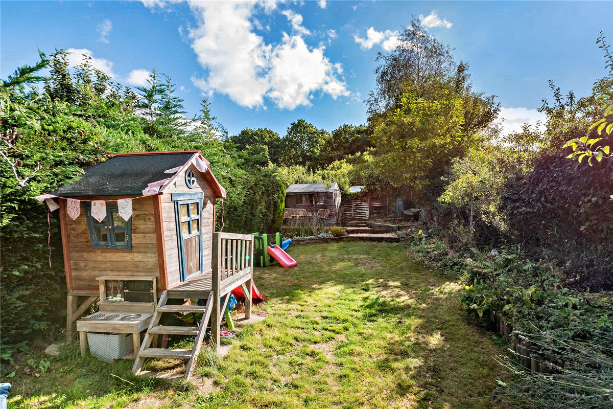 2 bedroom House, Pear Tree Lane, Newbury, RG14 - Sold STC, Image 15