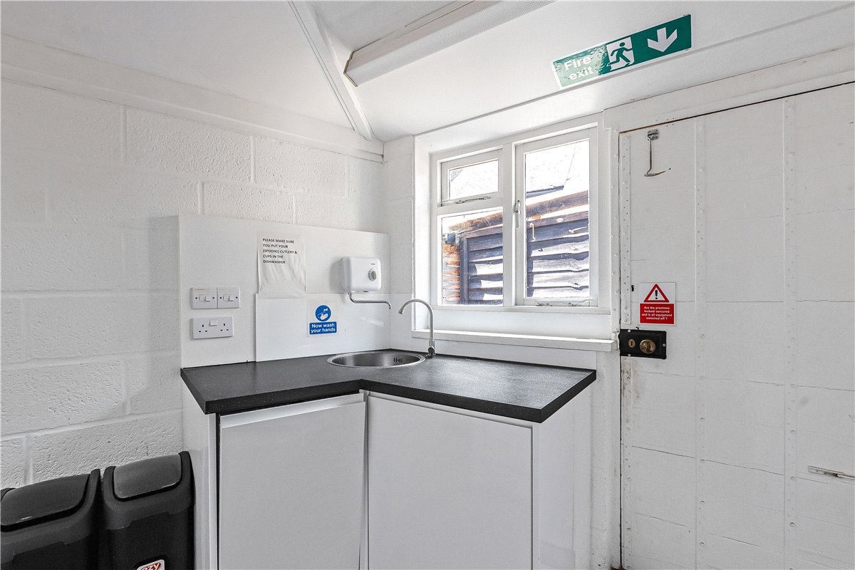 4 bedroom House, Mill Street, Eynsham, OX29 - Available, Image 32