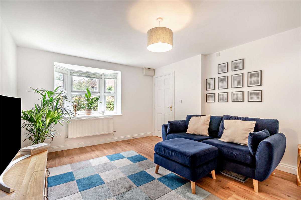 3 bedroom House, Mandarin Drive, Newbury, RG14 - Available, Image 1