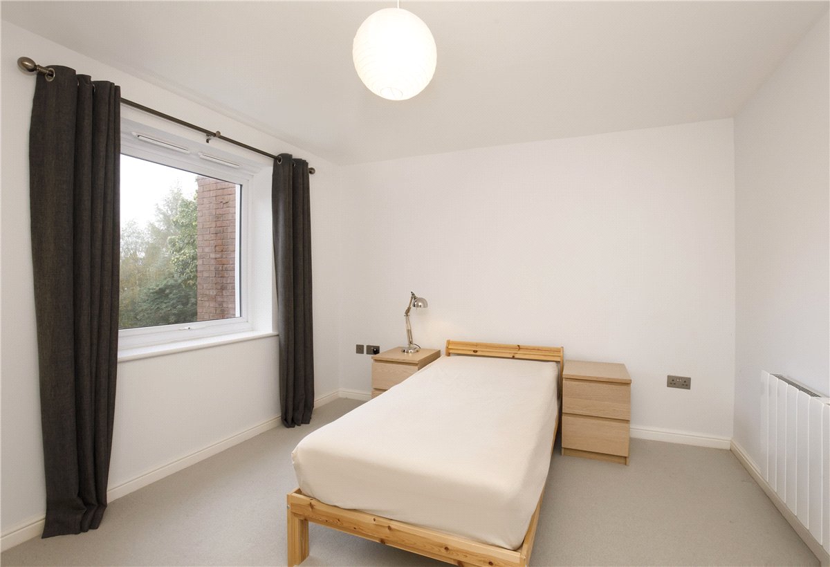 3 bedroom Flat, The Avenue, York, YO30 - Let Agreed, Image 4