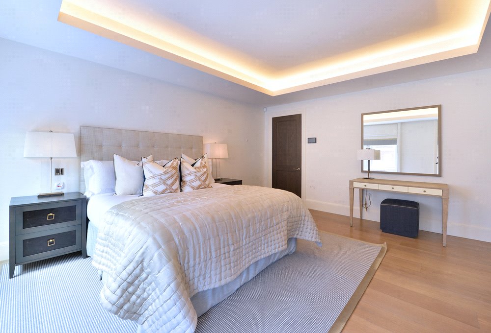 1 bedroom Flat, Duke Street, Mayfair, W1K - Available, Image 5