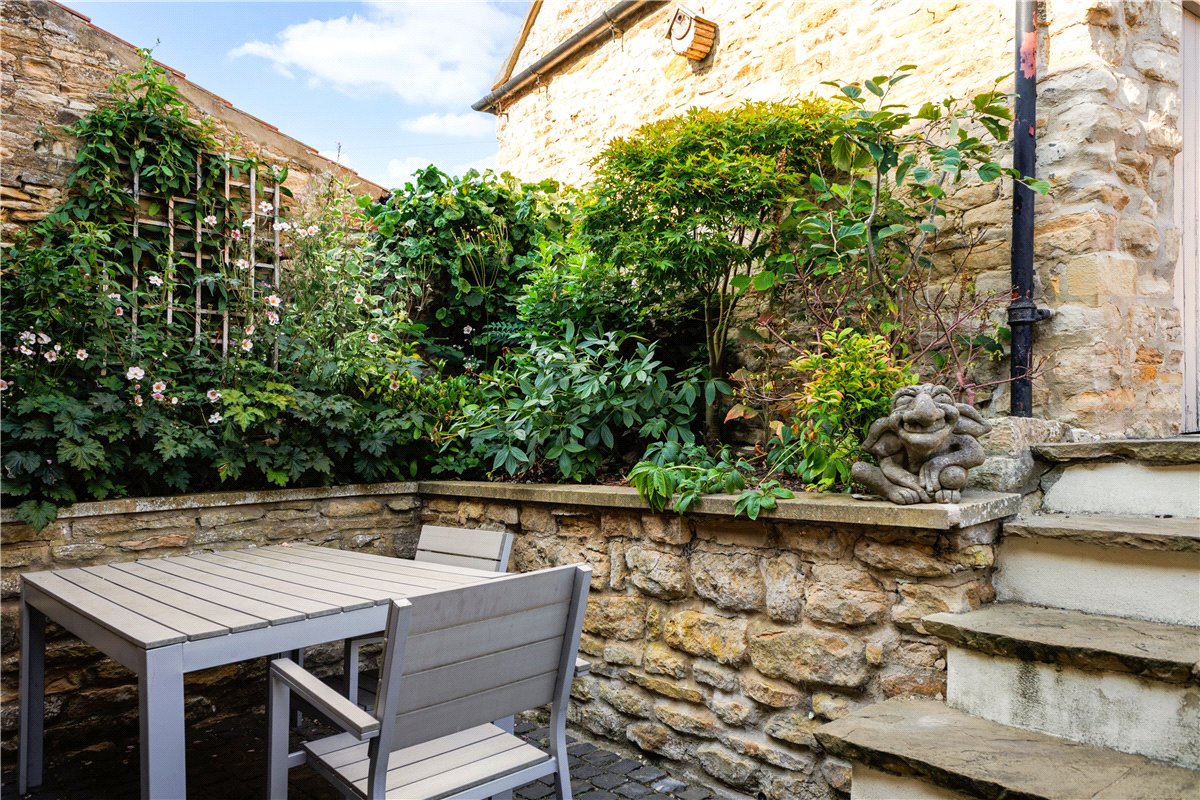 3 bedroom House, Main Street, Westow, YO60 - Available, Image 4