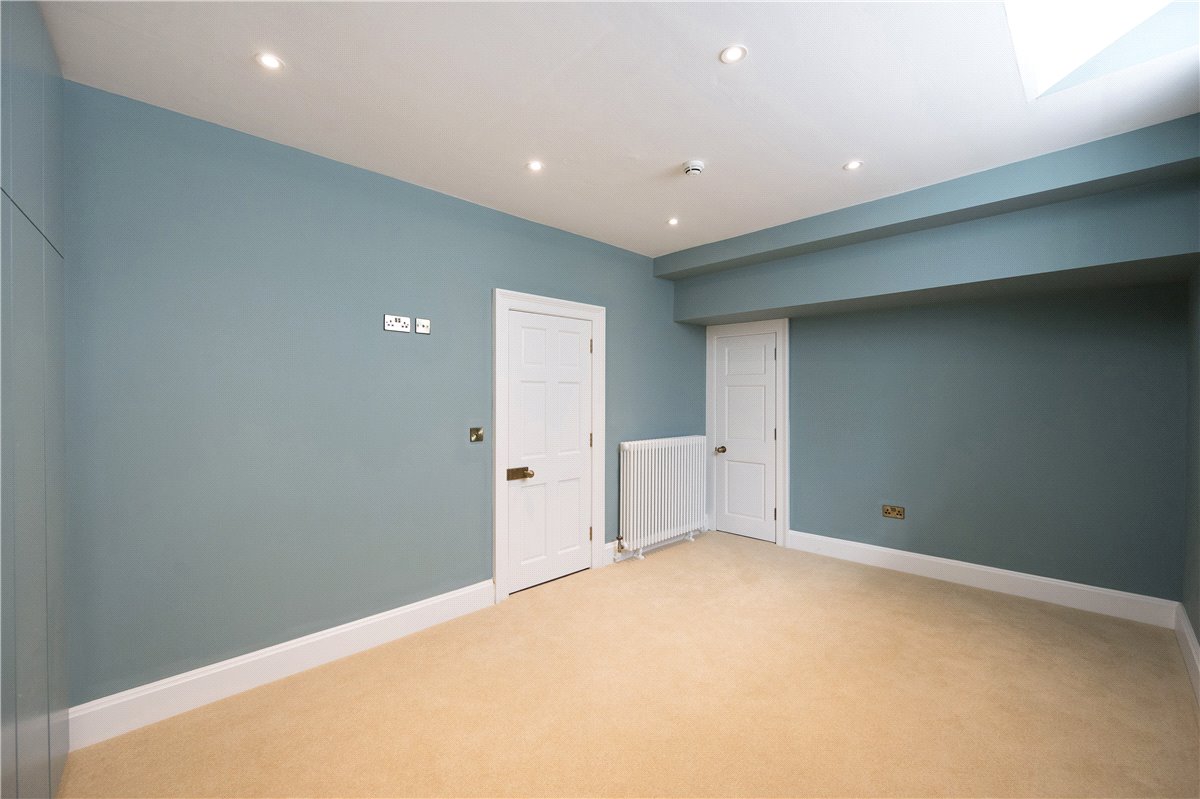2 bedroom Flat, Stafford, Ledston Hall, Back Newton Lane, WF10 - , Image 10