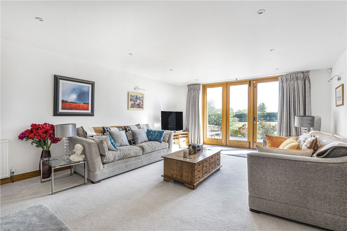 4 bedroom House, Ingleby Paddocks, Enslow, OX5 - Available, Image 3