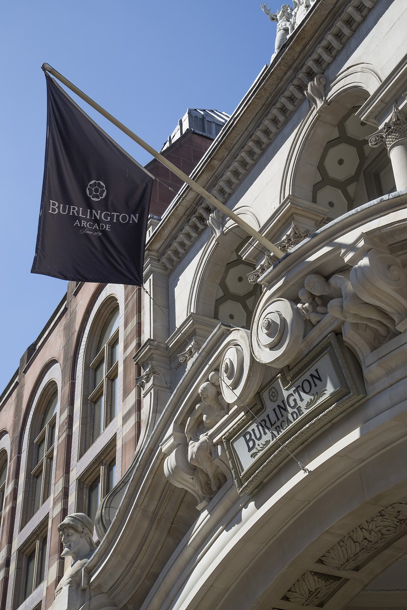 3 bedroom Flat, 3 Bedroom Apartment, Arlington House, SW1A - Available, Image 1