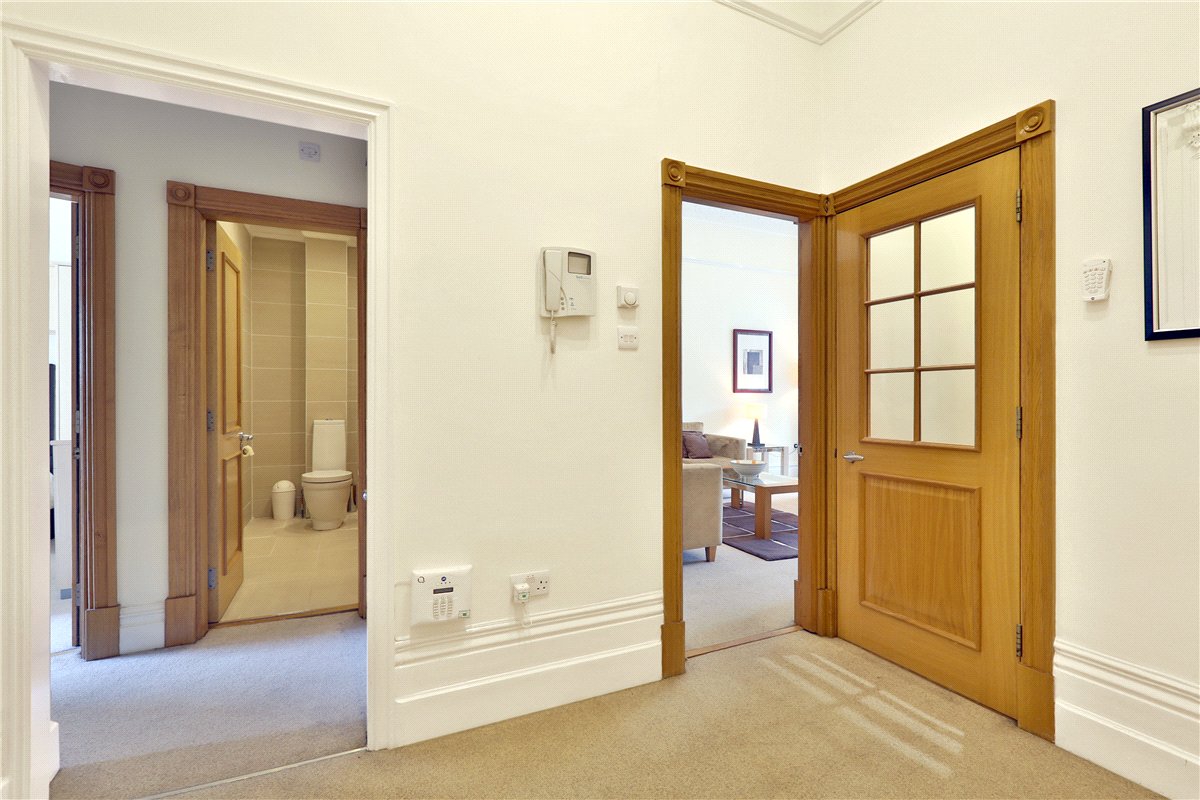 2 bedroom Flat, Ashburn Gardens, South Kensington, SW7 - Available, Image 4