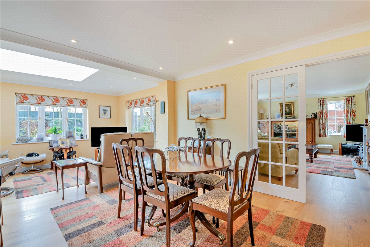 4 Bedroom Single Family Home/House's Image 8