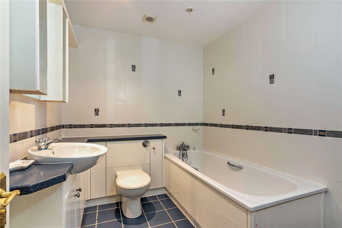 3.22  Land, Wickham Heath, Newbury, RG20 - Available, Image 6