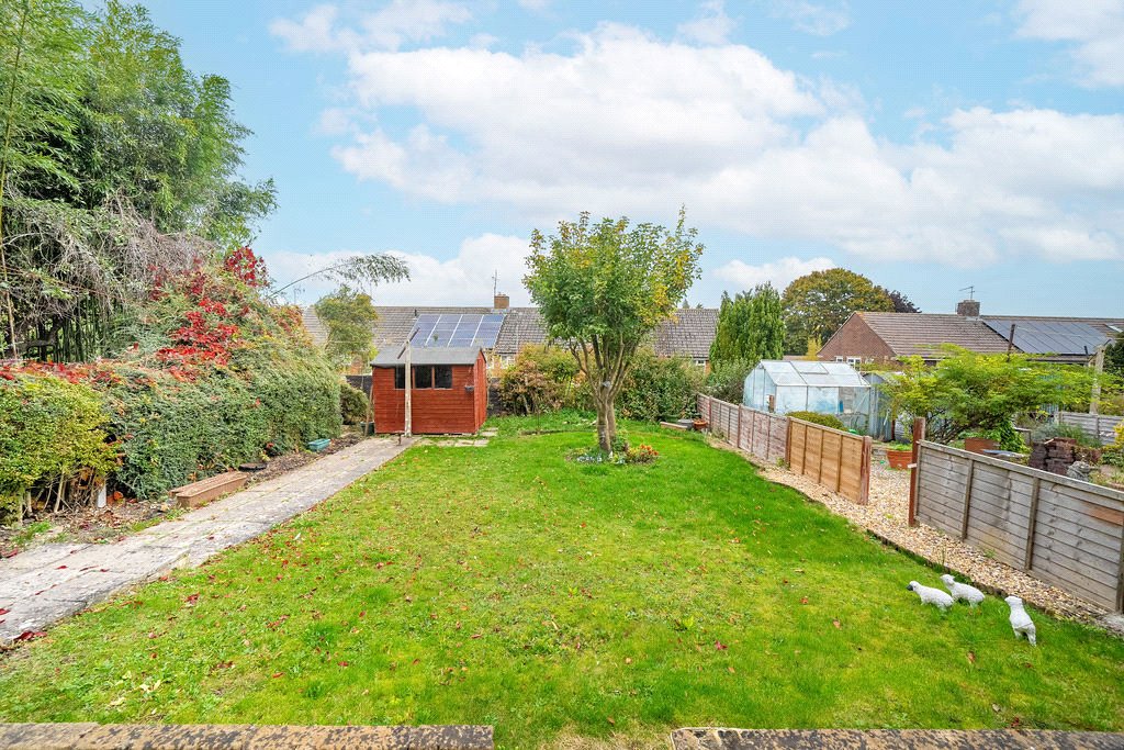 3 bedroom House, Garbett Road, Winchester, SO23 - Sold STC, Image 2