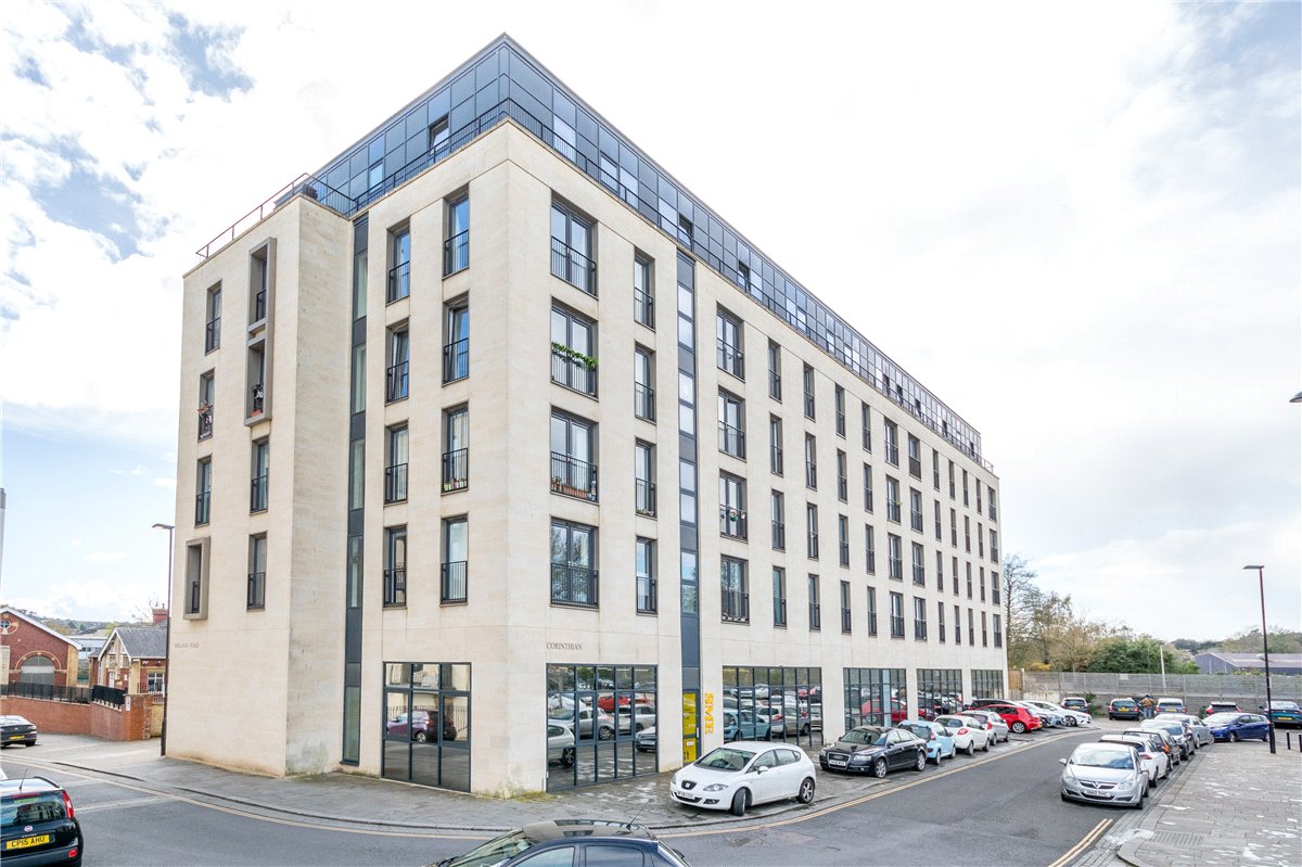 2 bedroom Flat, Midland Road, Bath, BA2 - Sold