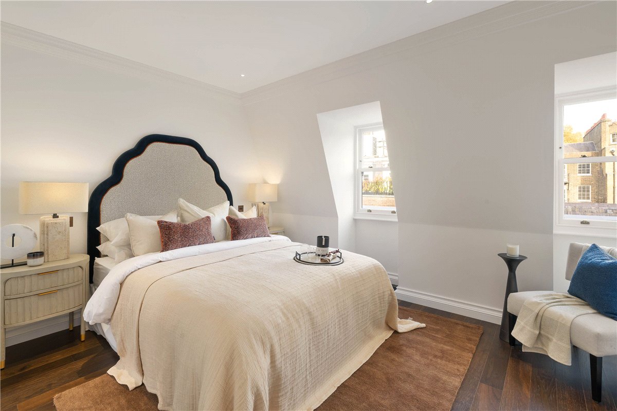 3 bedroom Flat, Charles Street, London, W1J - Available, Image 14