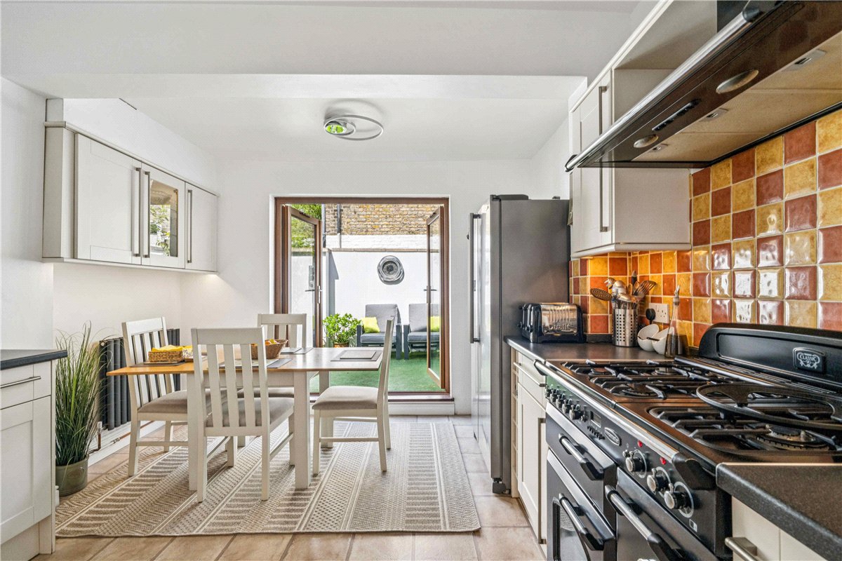 3 bedroom House, Lysia Street, London, SW6 - Available, Image 6
