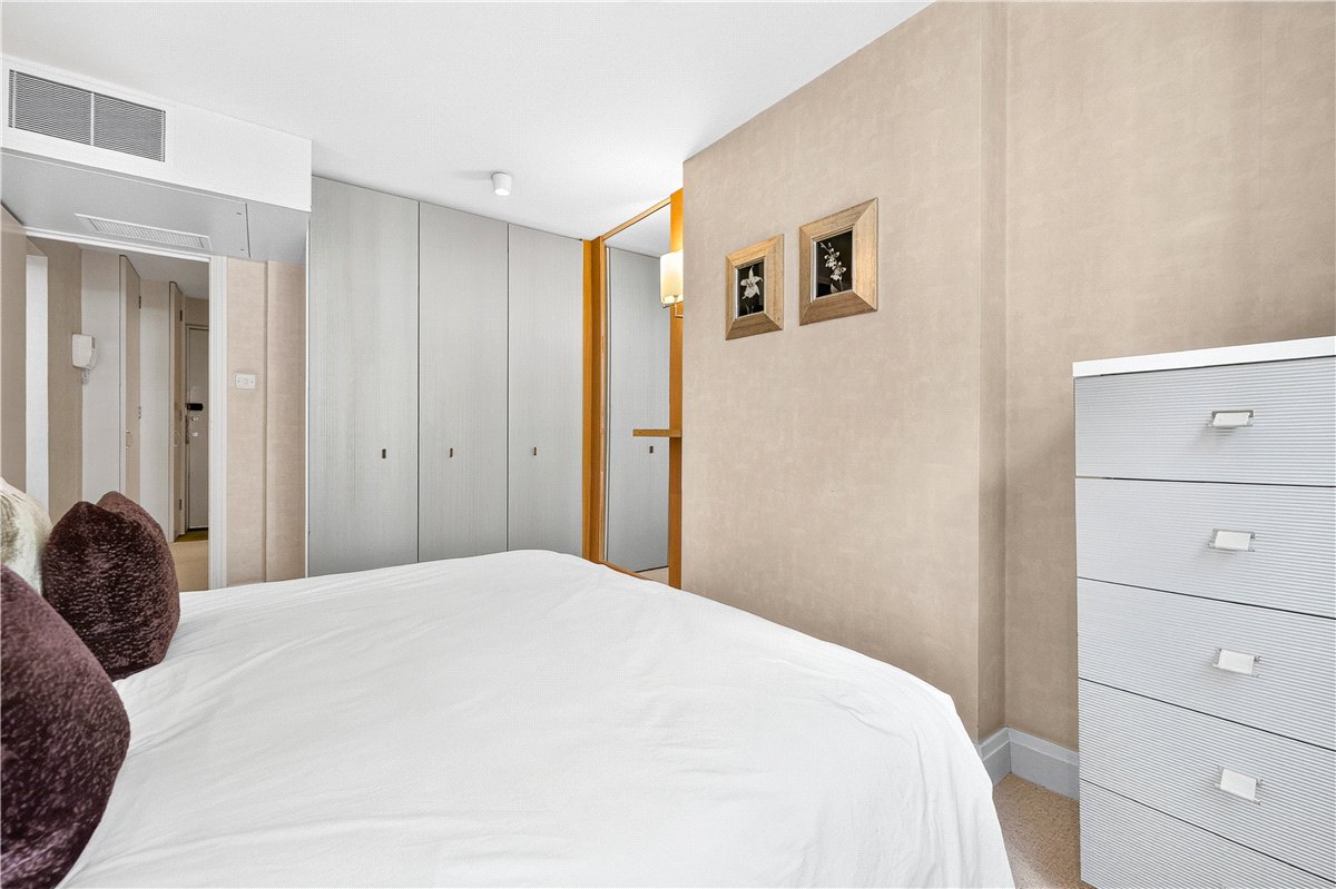 2 bedroom Flat, St Christopher's Place, London, W1U - Available, Image 5