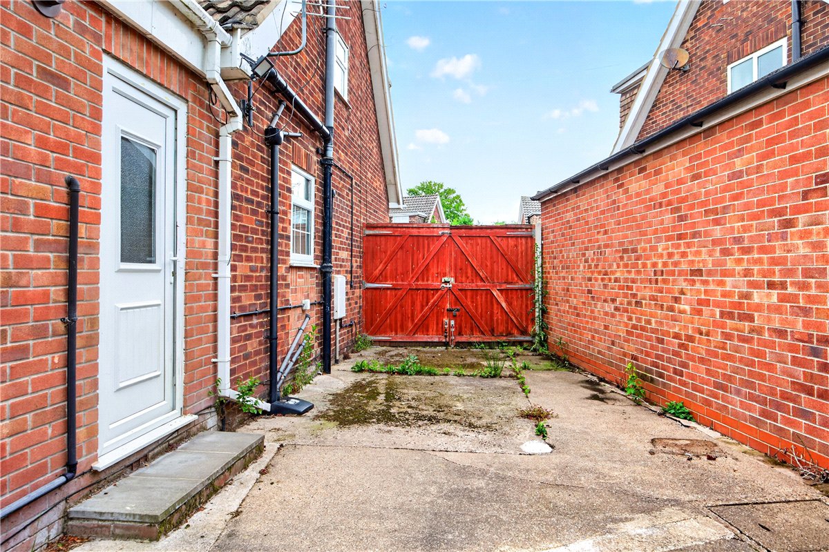 3 bedroom House, Newbery Avenue, Long Eaton, NG10 - Available, Image 18