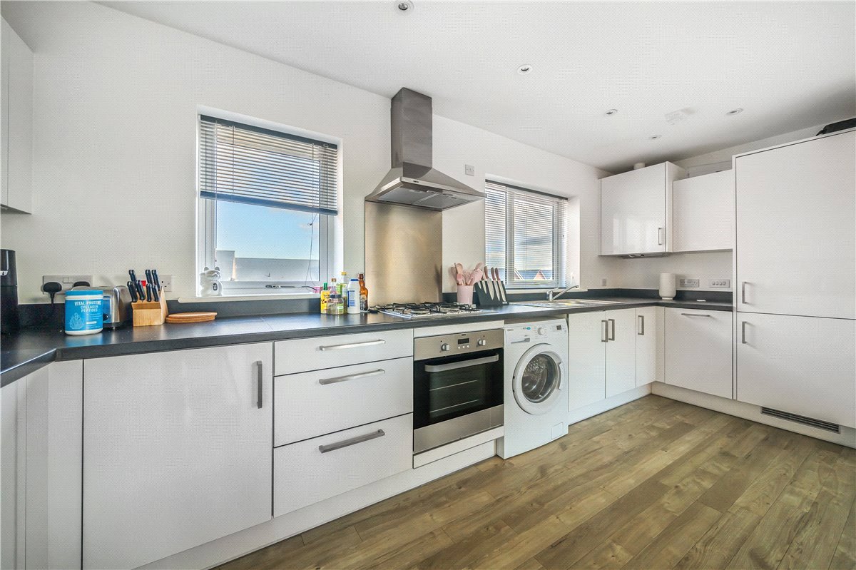 2 bedroom Flat, Longhorn Drive, Whitehouse, MK8 - , Image 2