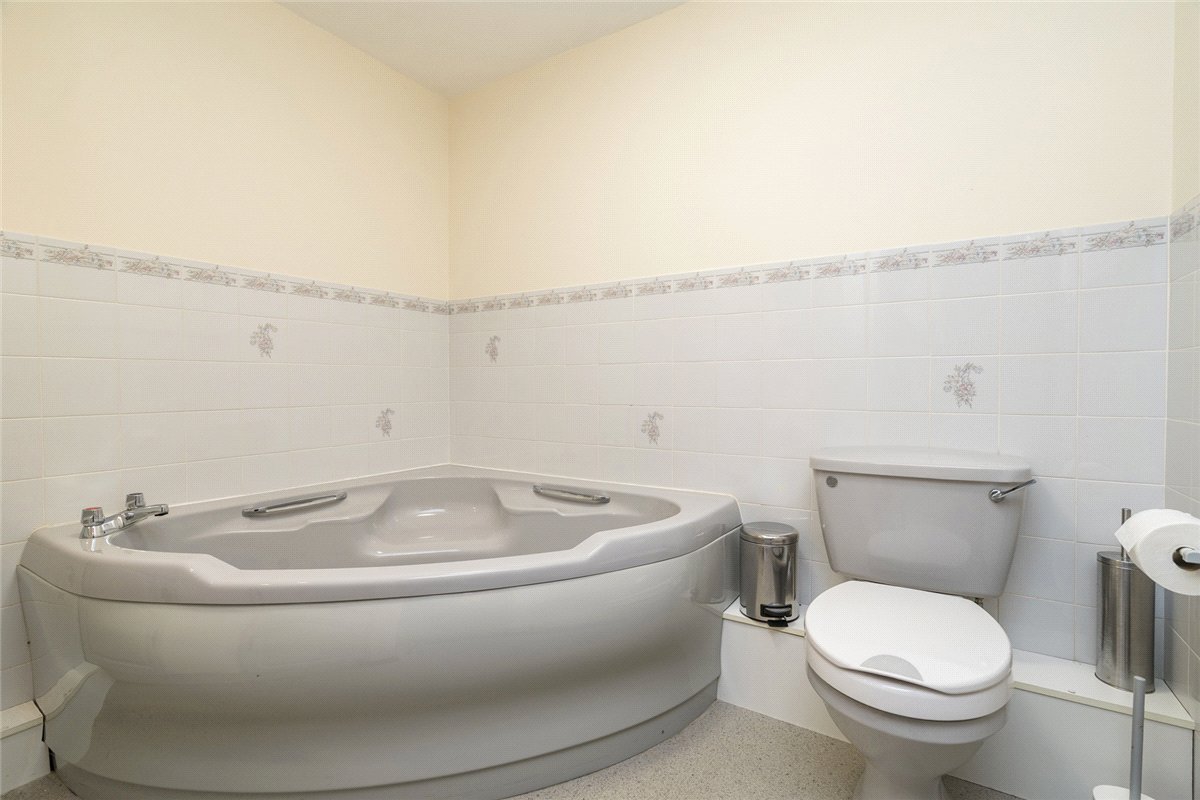 3 bedroom House, Tregolls, Stithians, TR3 - Available, Image 14