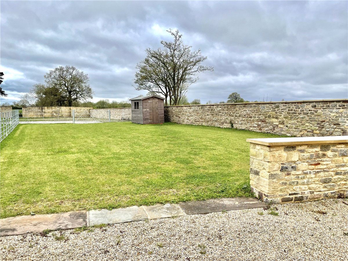 3 bedroom House, Dodington Lane, Dodington, BS37 - , Image 4