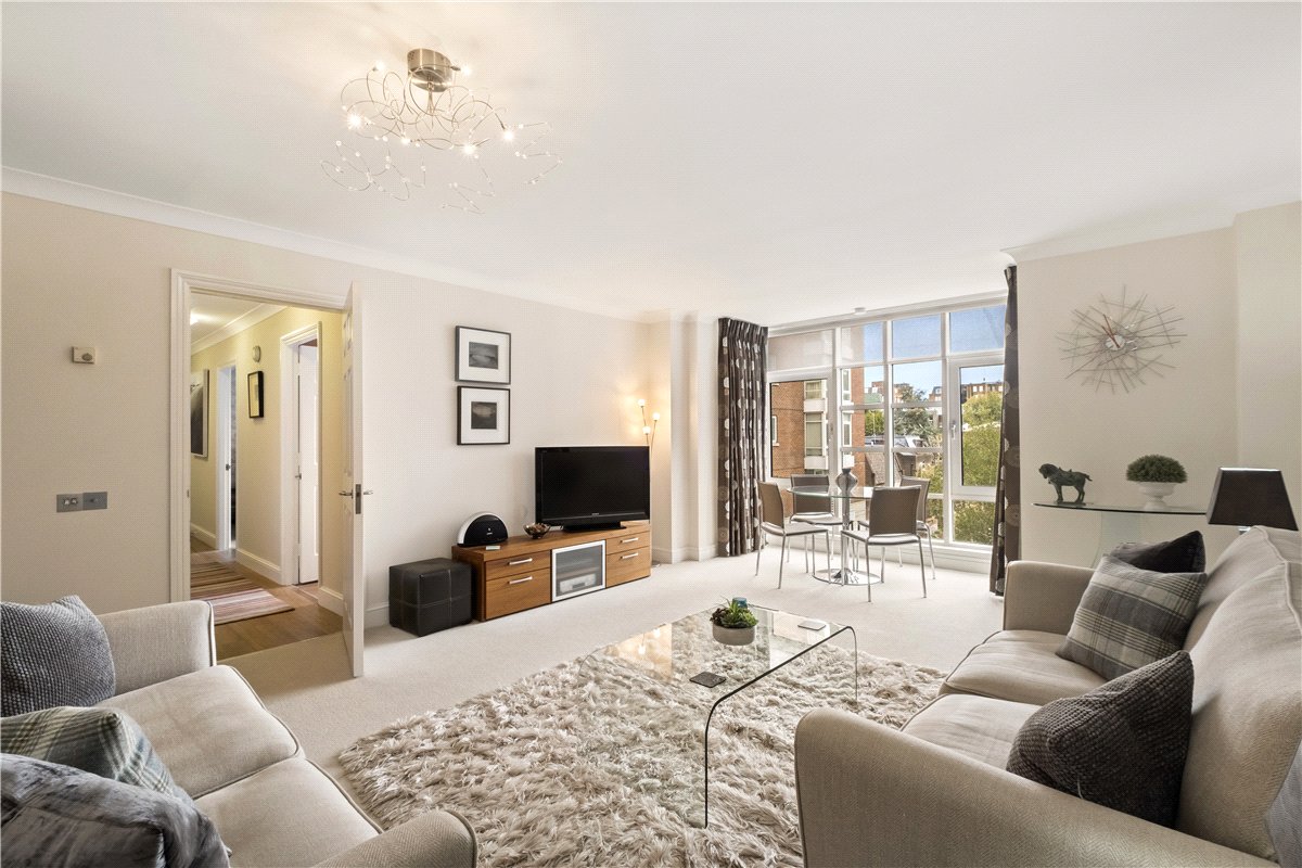 1 bedroom Flat, Abbey Road, London, NW8 - Available