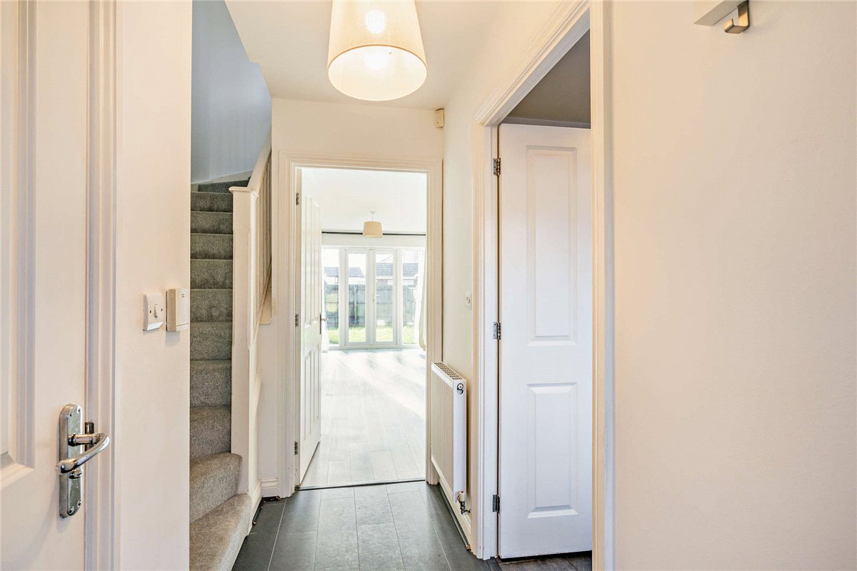 2 bedroom House, Redfinch Mews, Thatcham, RG19 - Sold, Image 12