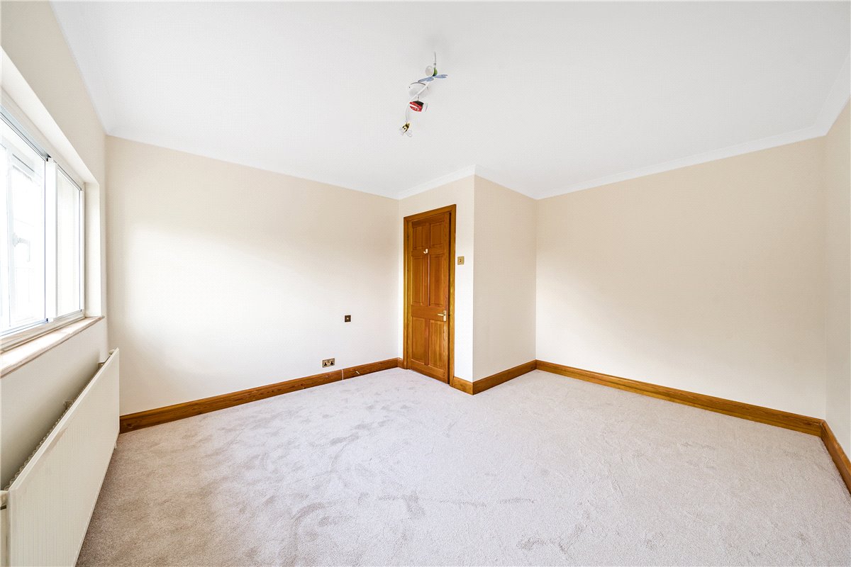 5 bedroom House, Bacombe Lane, Wendover, HP22 - Available, Image 12