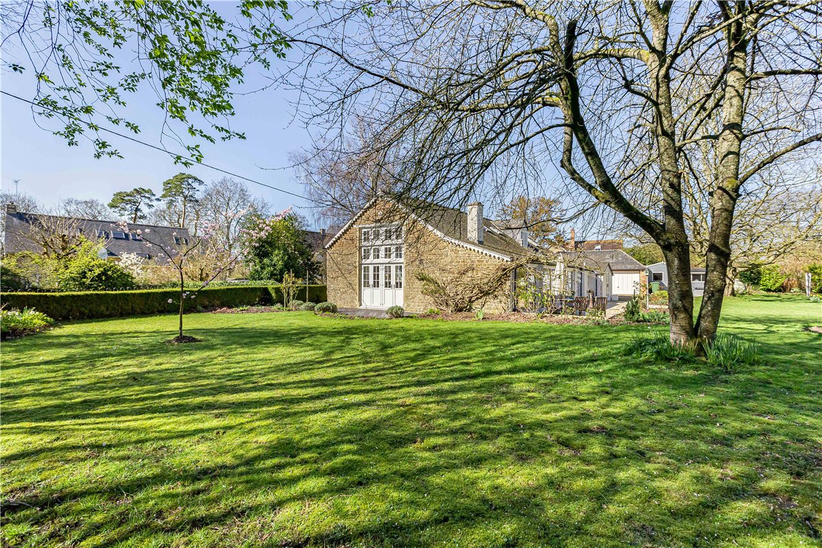 6 bedroom House, Church Road, Hinton Waldrist, SN7 - Available, Image 24