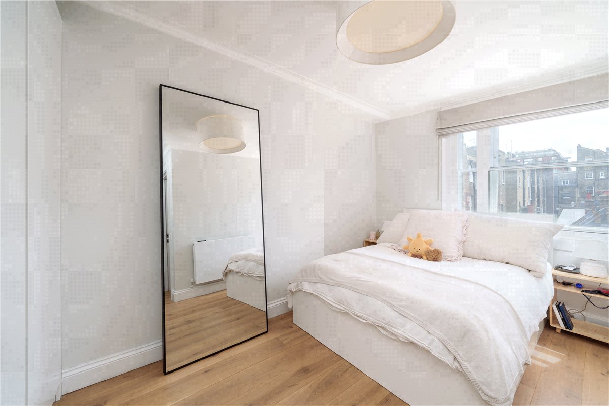1 bedroom Flat, Upper Berkeley Street, London, W1H - Available, Image 2