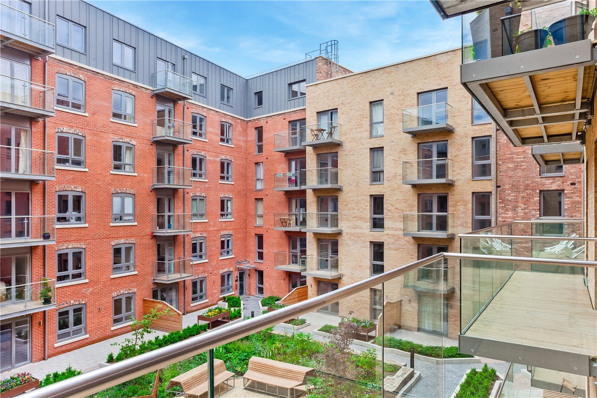 2 bedroom Flat, Pound Lane, York, YO1 - Sold