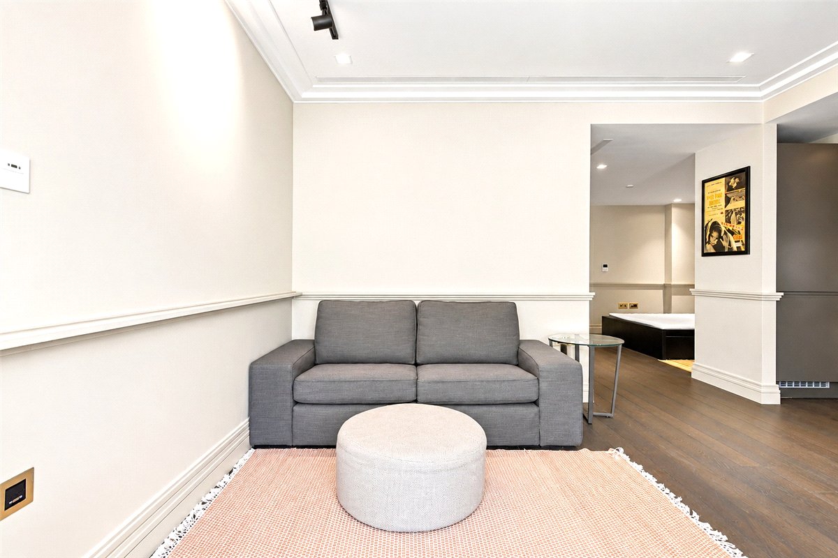 1 bedroom Flat, Crisp Road, London, W6 - Available, Image 10