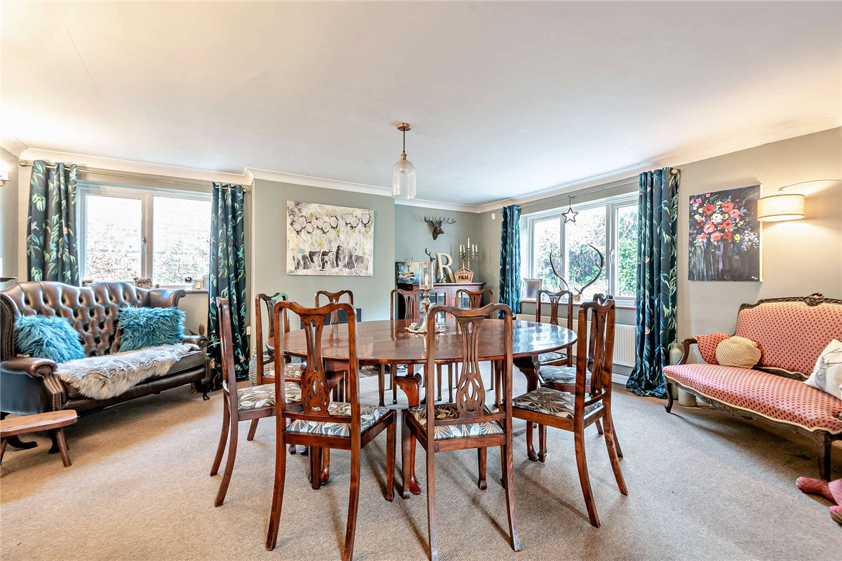 4 bedroom House, Broadlayings, Woolton Hill, RG20 - Sold, Image 10