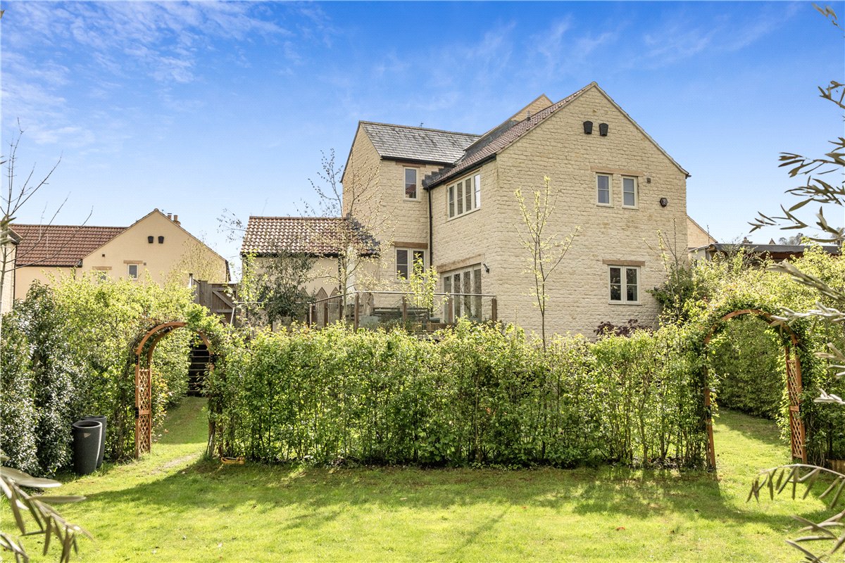 5 bedroom House, Hawkers Yard, Batheaston, BA1 - Available