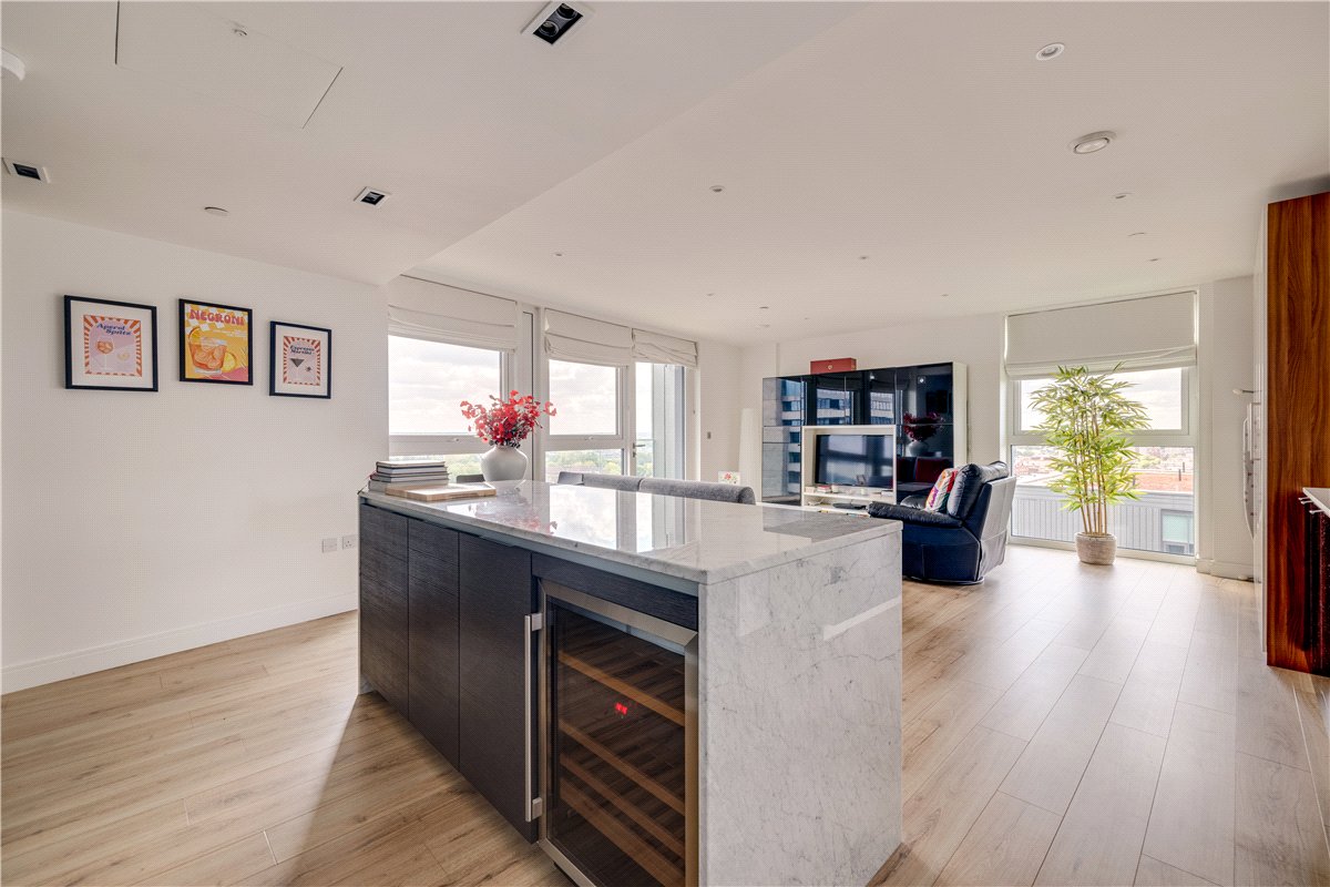 2 bedroom Flat, Montpellier House, 17 Glenthorne Road, W6 - , Image 11