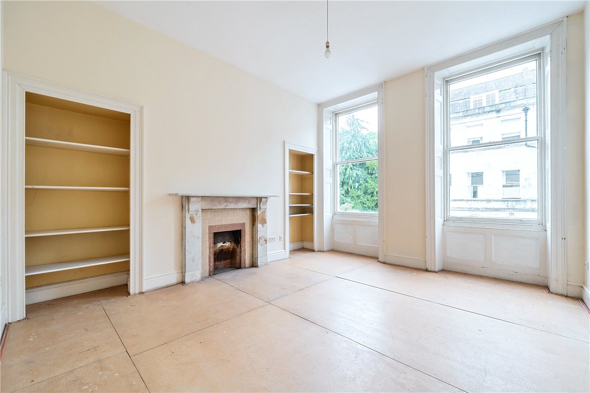 2 bedroom Flat, Henrietta Street, Bath, BA2 - Sold, Image 8
