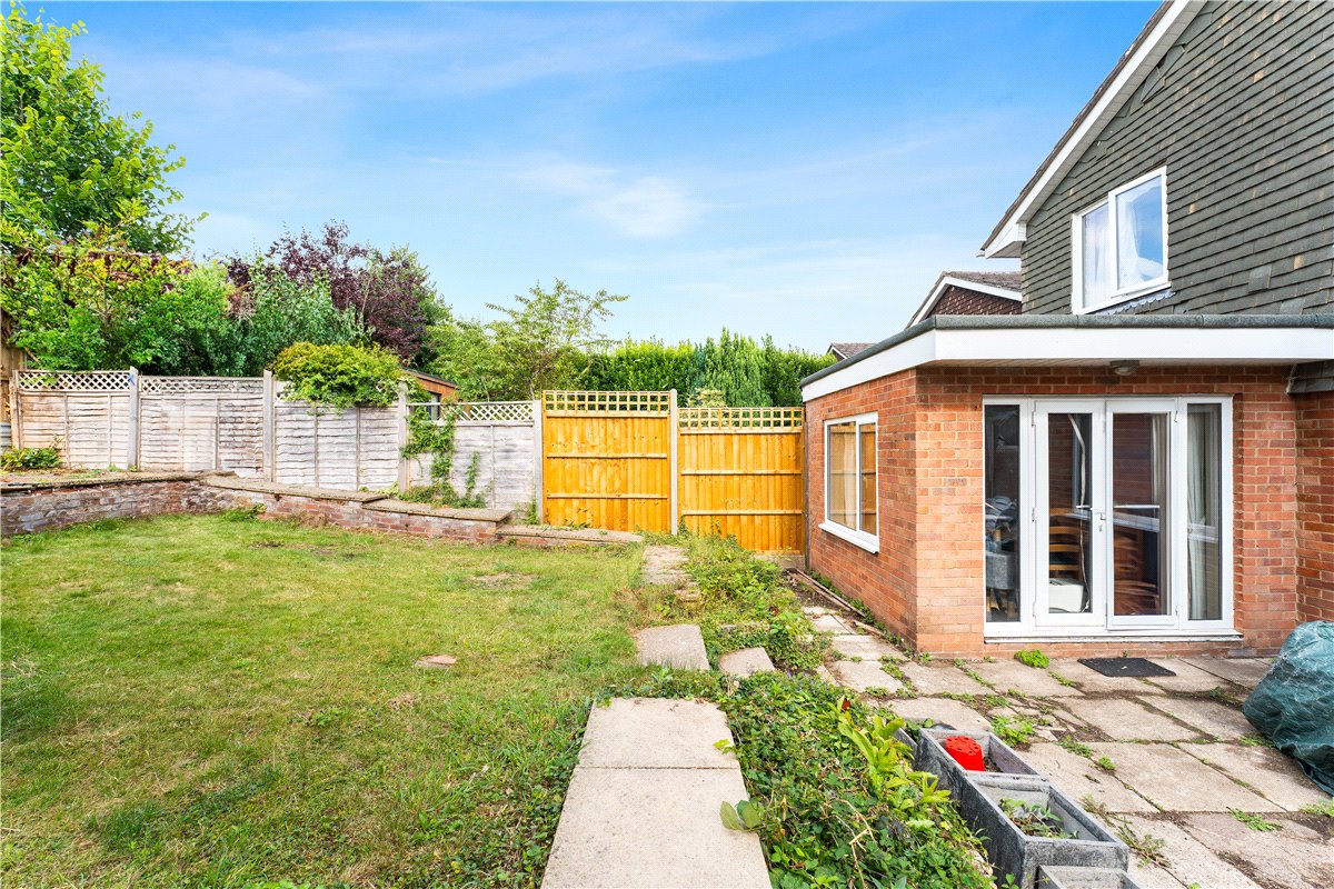 3 bedroom House, Winslade Road, Winchester, SO22 - Sold STC, Image 3