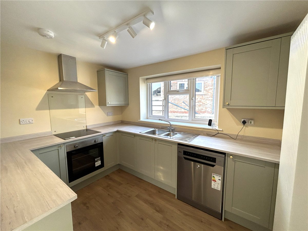 2 bedroom Bungalow, Hunsingore, Wetherby, LS22 - Available, Image 2