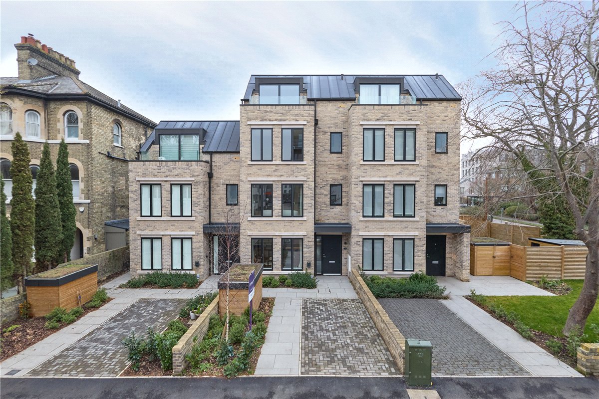 4 bedroom House, Fitzwilliam Road, Off Brooklands Avenue, Cambridge, CB2 - Available