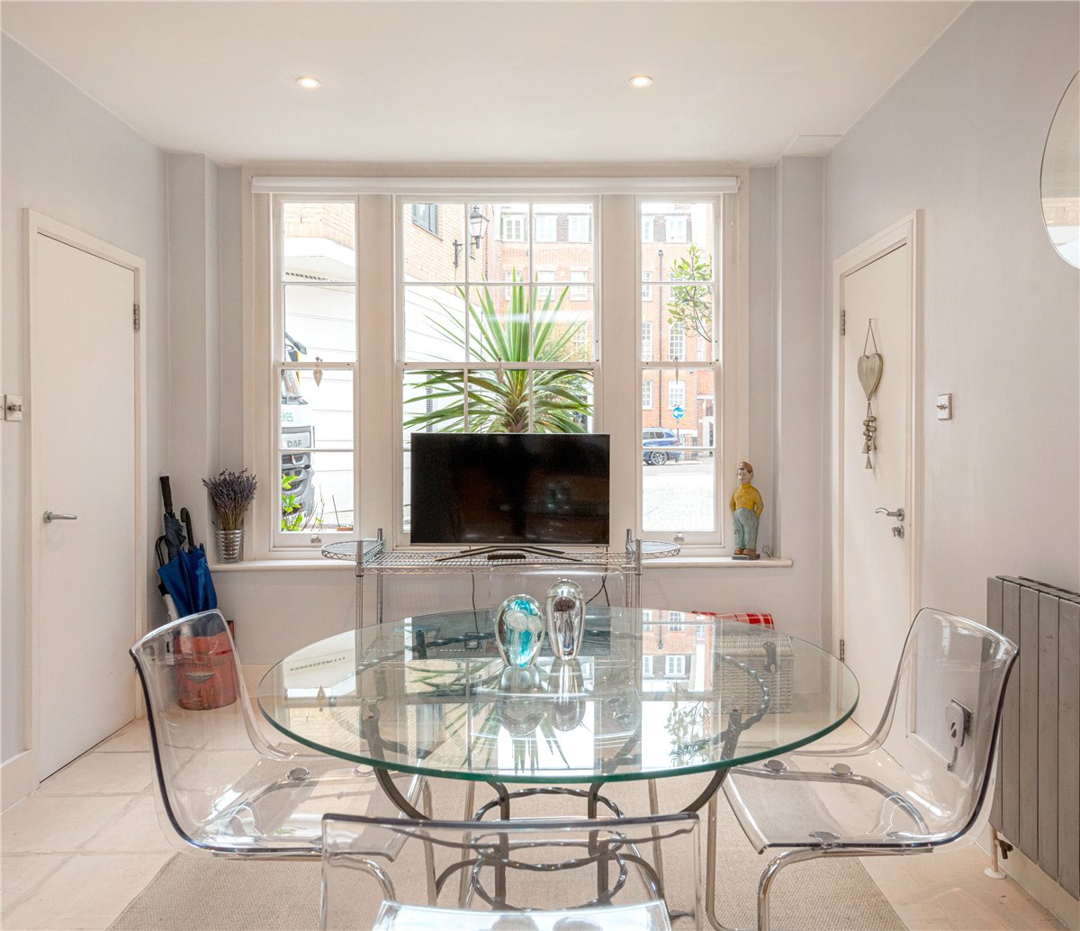 2 bedroom House, Woodstock Mews, London, W1G - Available, Image 5