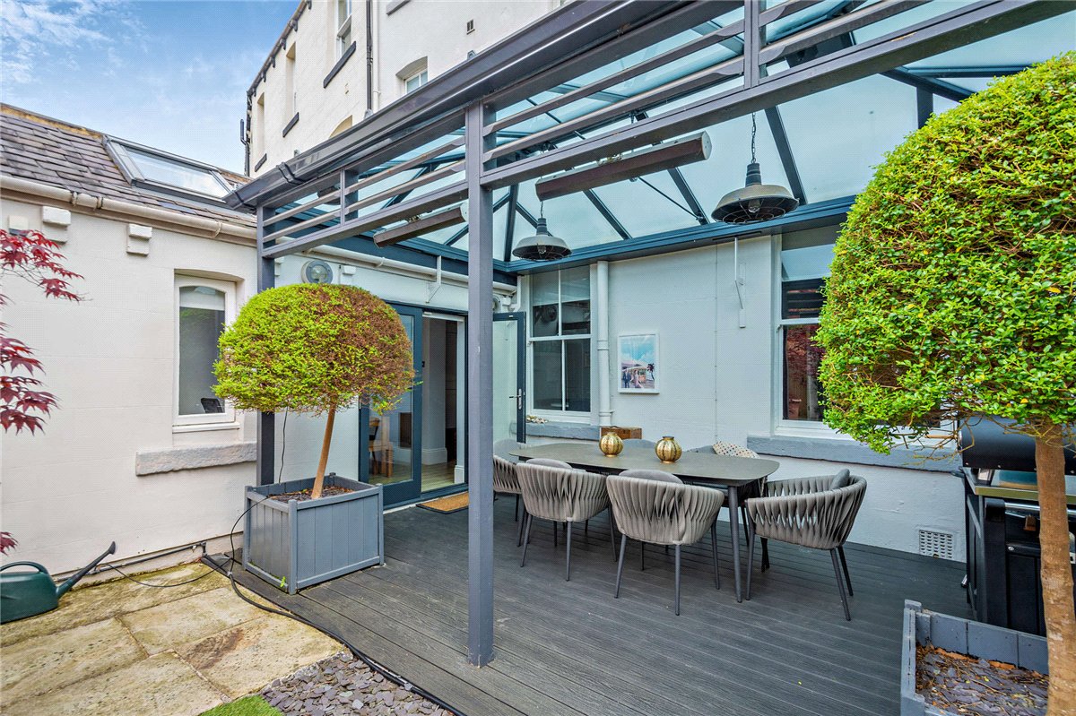 4 bedroom House, Royal Crescent, Harrogate, HG2 - Sold, Image 13