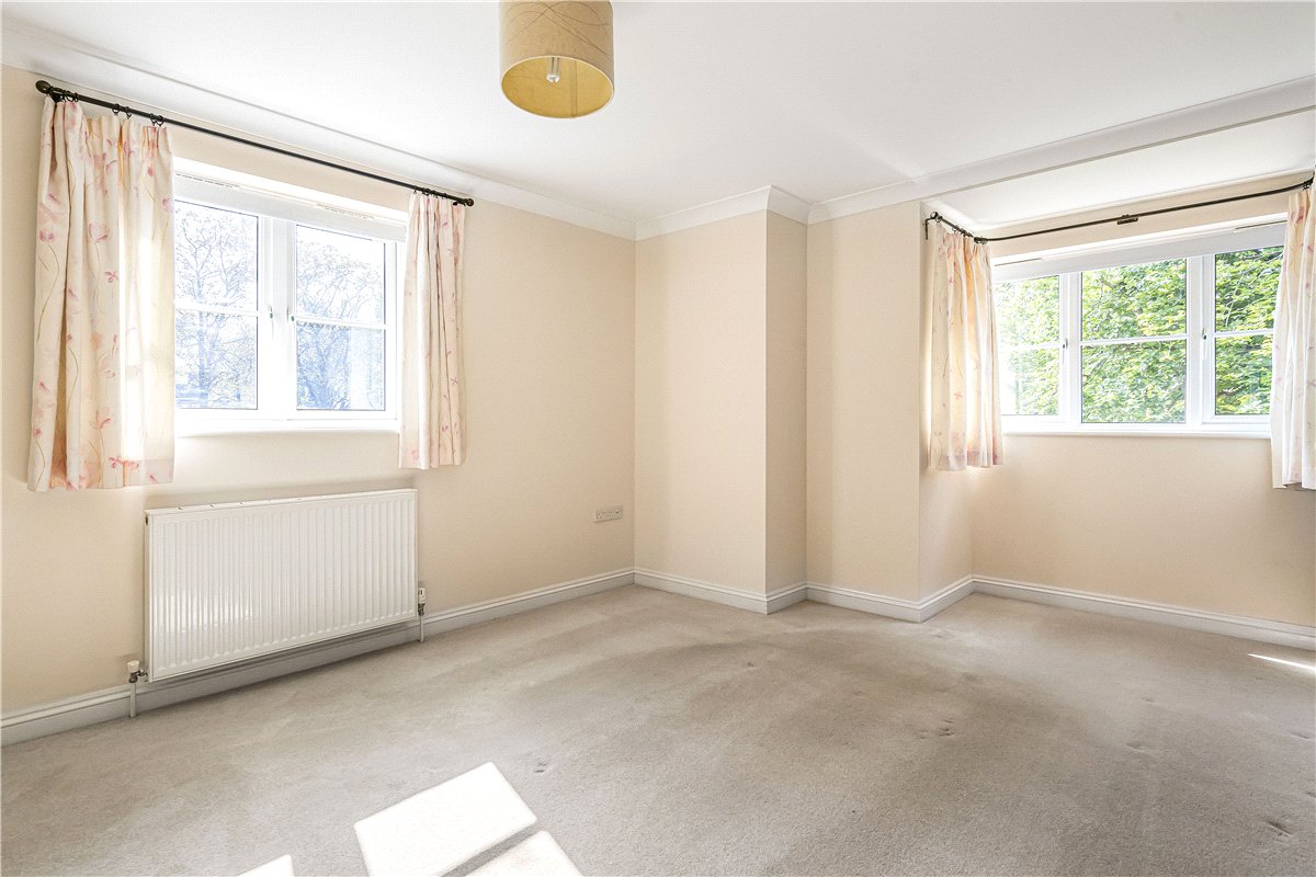 4 bedroom House, Poppy Close, Yarnton, OX5 - Available, Image 15