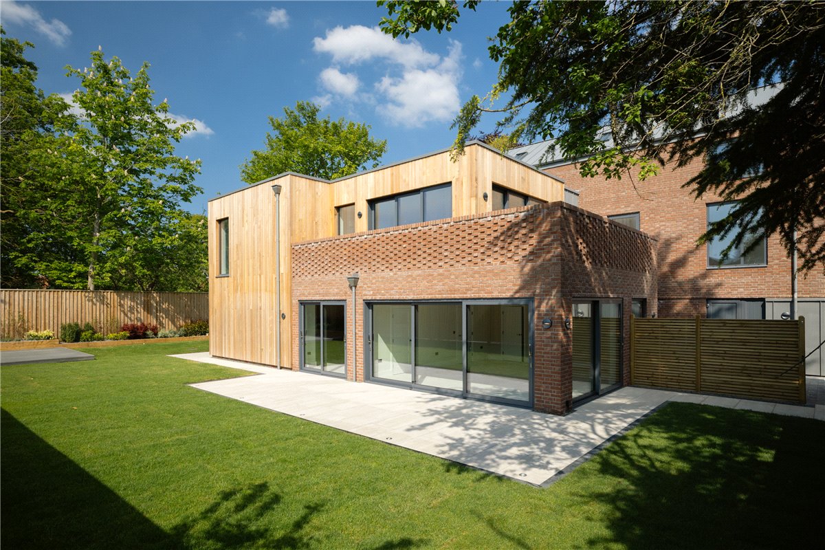 5 bedroom House, Fulford Road, York, YO10 - Available, Image 5