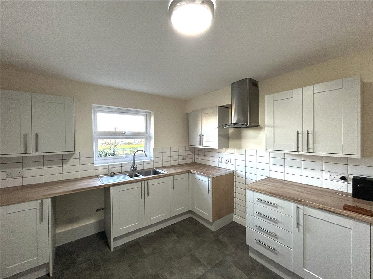 4 bedroom House, The Springs, Middleham, DL8 - , Image 2