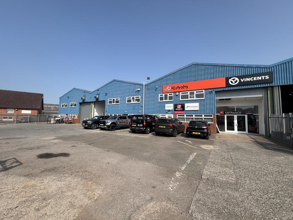 10038 Sq Ft, Higher Poole, Wellington, TA21 - Available