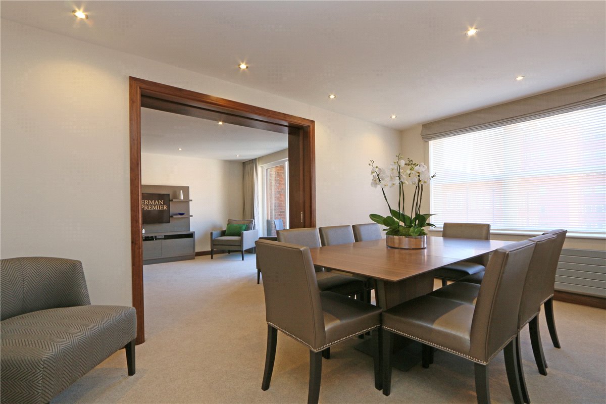 2 bedroom Residential, Kingston House South, Ennismore Gardens, SW7 - Available, Image 7