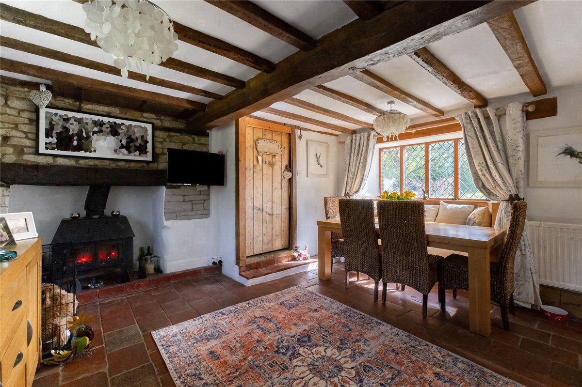 3 bedroom House, Park Lane, Cherhill, SN11 - Available, Image 2