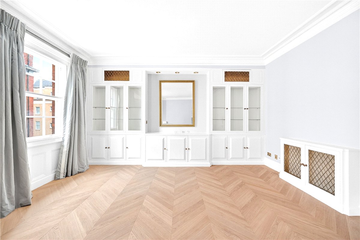 4 bedroom Flat, Cumberland Mansions, George Street, W1H - Available, Image 4