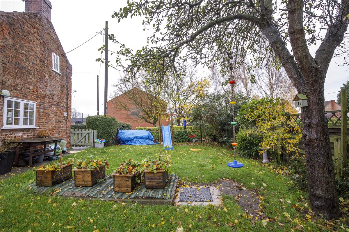 3 bedroom House, Wistow Lordship, Selby, YO8 - , Image 13